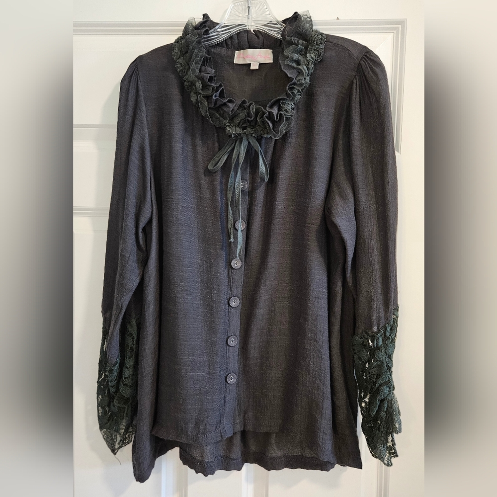 Pretty Angel Dark Gray Blouse with Forest Green Lace